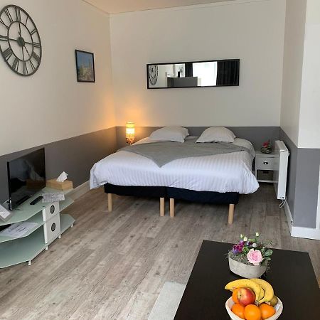 Appartamento Studio Juno Beach Bayeux Esterno foto